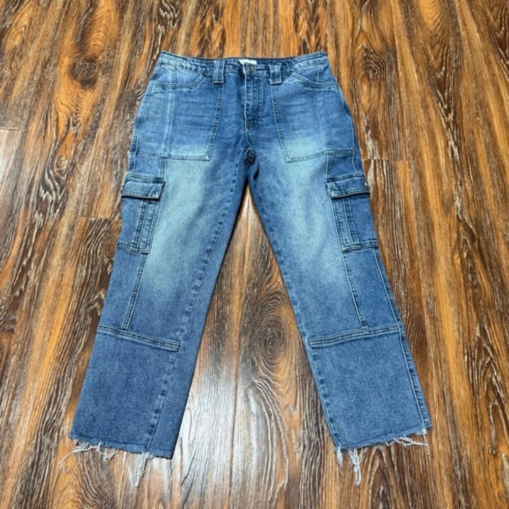 KanCan Women’s Size 9/28 Blue Denim Cargo Ankle Jeans Raw Hem Estilo Capri 30X23